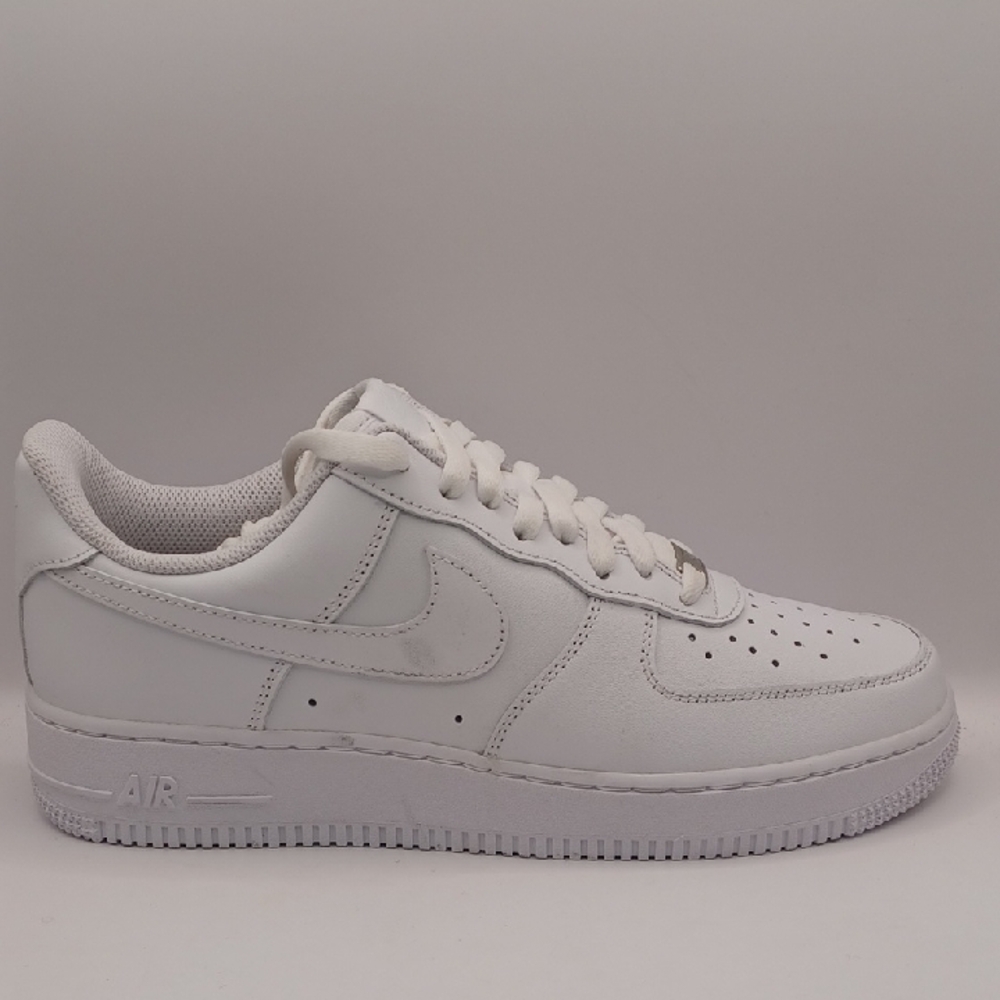 NEW Nike Air Force 1 Triple White Sneakers Men Size 10 US DD8959-100 - Picture 7 of 13